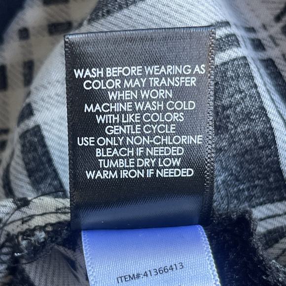 Torrid Harper Black and White Plaid Women's Top - Picture 7 of 12